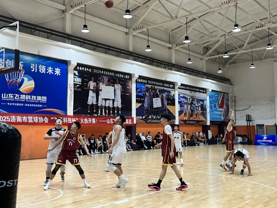 全球篮球赛事精品云集，精彩纷呈不容错过