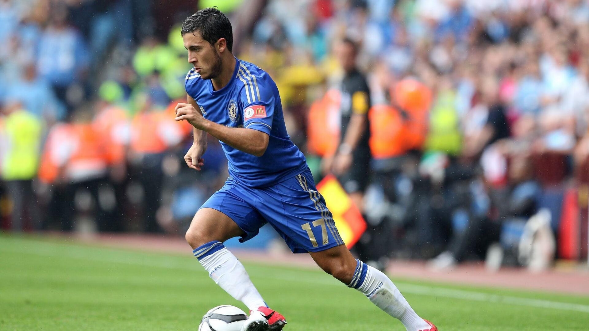 梅西官方宣布领先优势明显新规，FPX引发争议！赛场气氛高涨