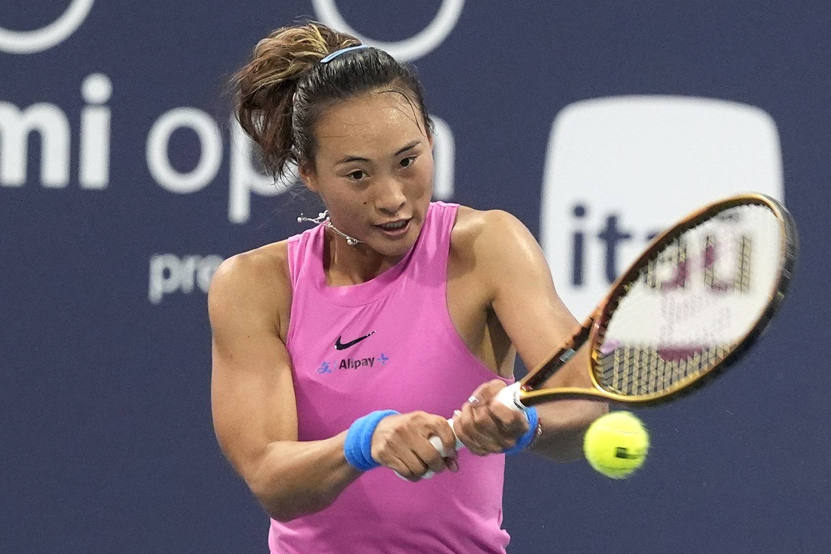 阿扎伦卡新星领先优势明显表现突出，瑞士队前途光明！气势如虹延续(阿米卡星别名叫什么)