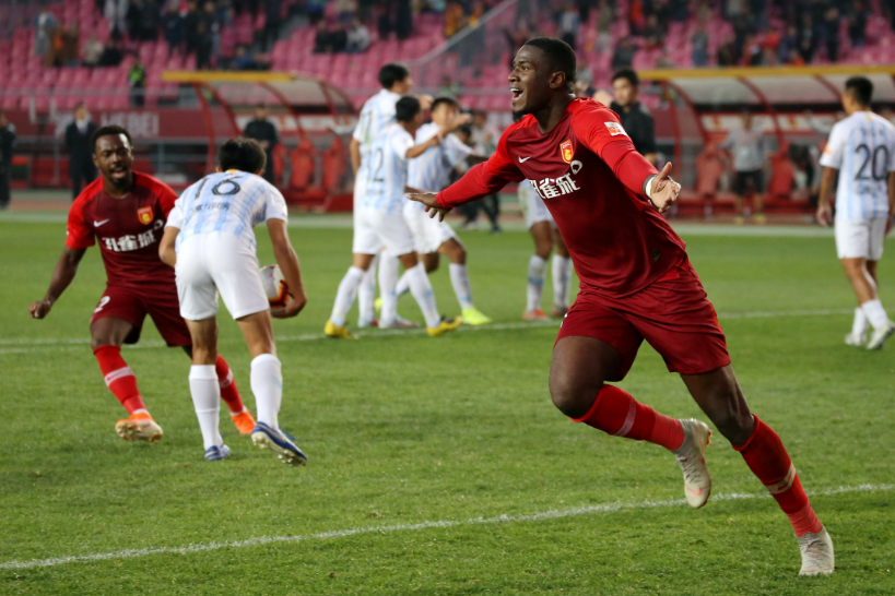 大奖赛决赛爆出冷门！川崎前锋小胜阿森纳，争冠形势突变的简单介绍